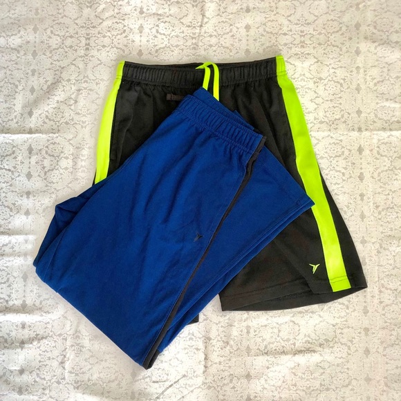 Old Navy Other - Old Navy Boys athletic shorts & pants bundle